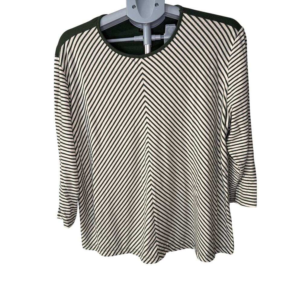 N Touch Women Size XL Olive‎ Green Striped Tee T-shirt